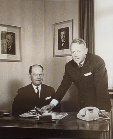 1952