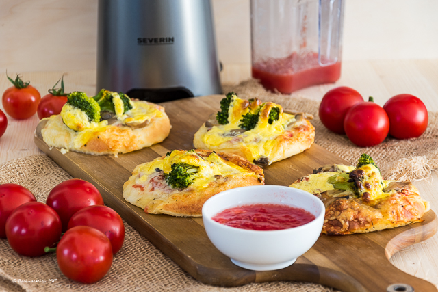 mini-pizza-aus-quark-oel-teig-7