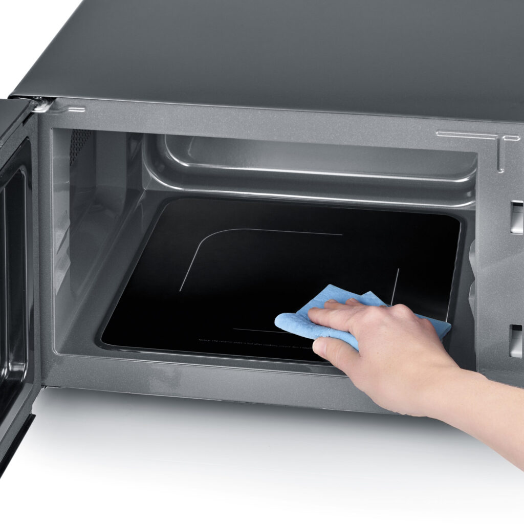 severin-mikrowellen-mw-7763-2in1-mikrowelle-mit-keramikboden-und-grill-USP3
